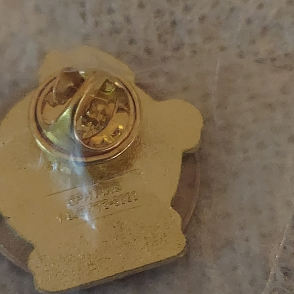 PGA TOUR commemorative Mother's Day Pin 2022 - Picture 9 of 14